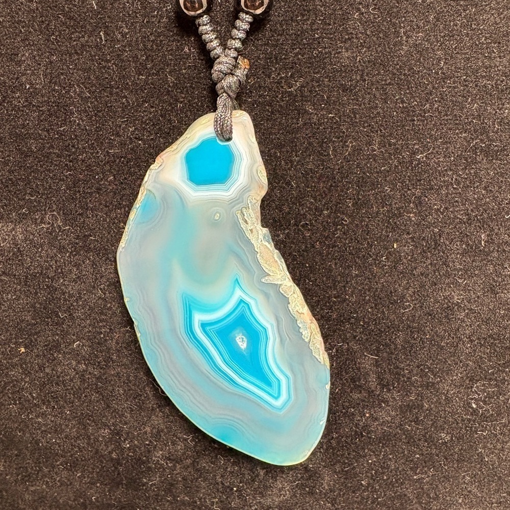 Elegant Blue Stone Pendant and Black Bead Necklace - Picture 2 of 6